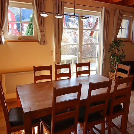 Reihenhaus Duenenwaldhaus In 아파트 트라센하이드